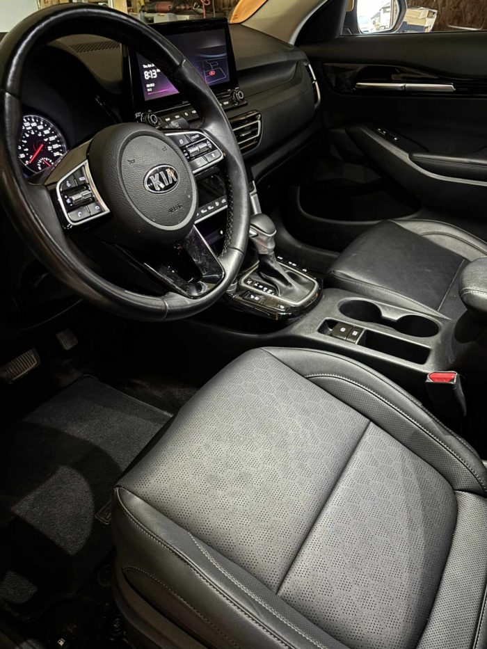 2021 Kia Seltos EX Premium - Image 9