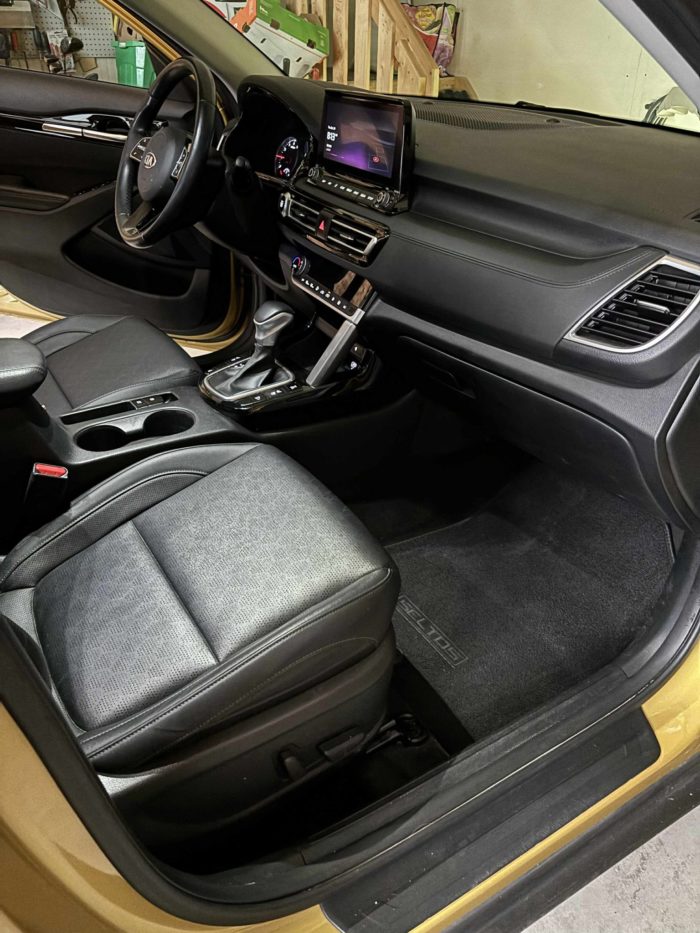2021 Kia Seltos EX Premium - Image 12