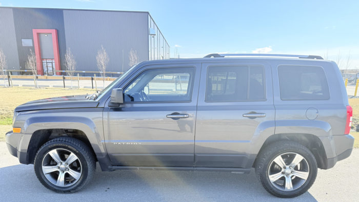 2016 Jeep Patriot High Altitude - Image 2