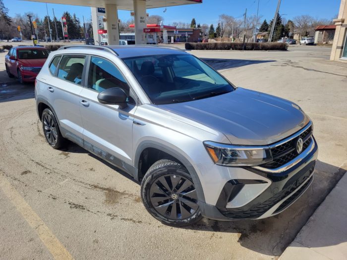 2024 Volkswagen Taos Trendline - Image 3