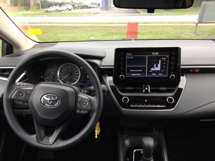 2022 Toyota Corolla LE - Image 10